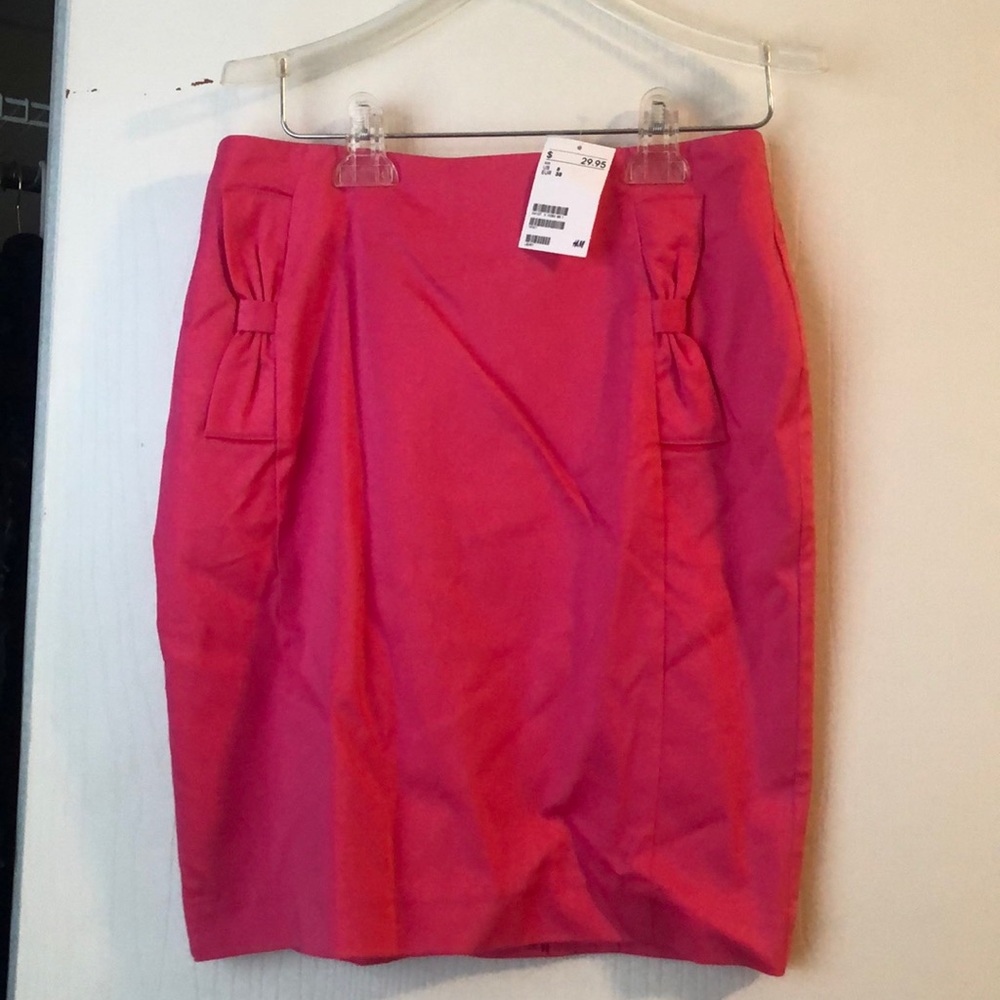 H&M Skirt - Never Worn!